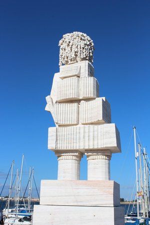 Platz Praça Marquês de Pombal